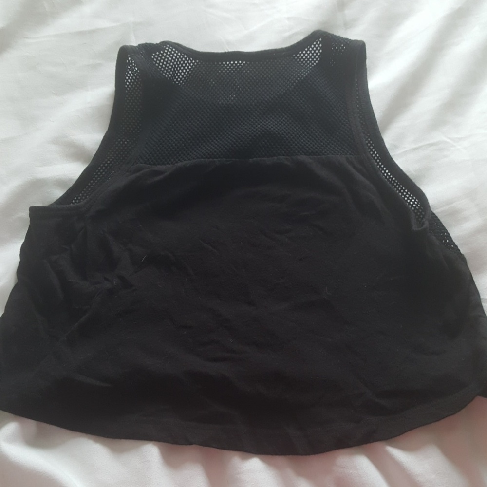 Black crop top
